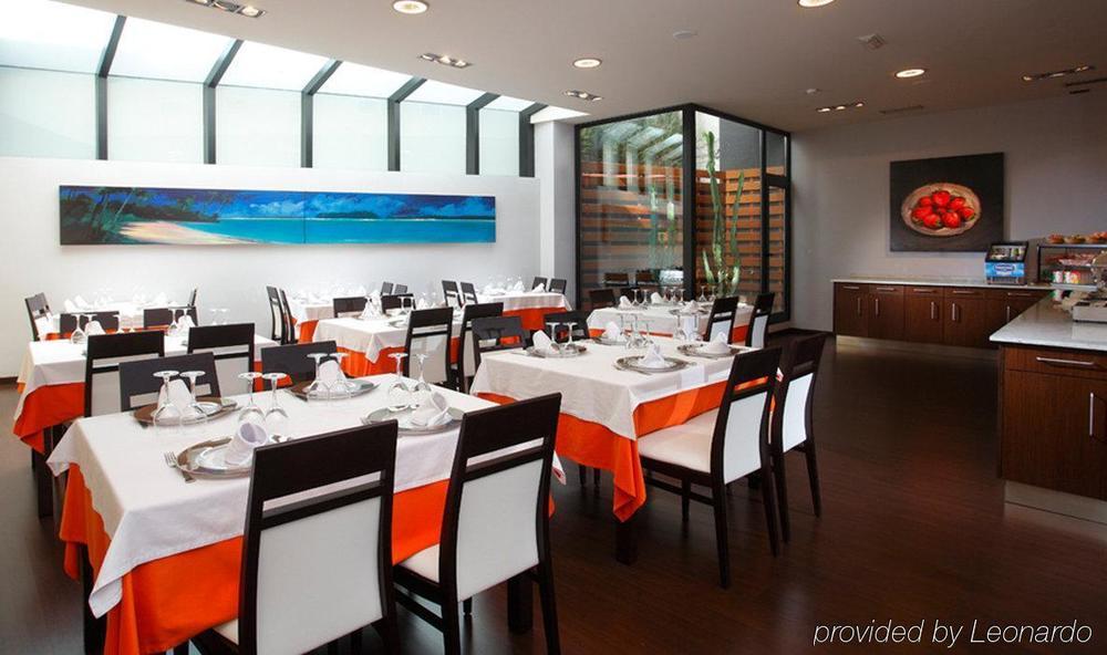 Occidental Vigo Hotel Restaurant photo