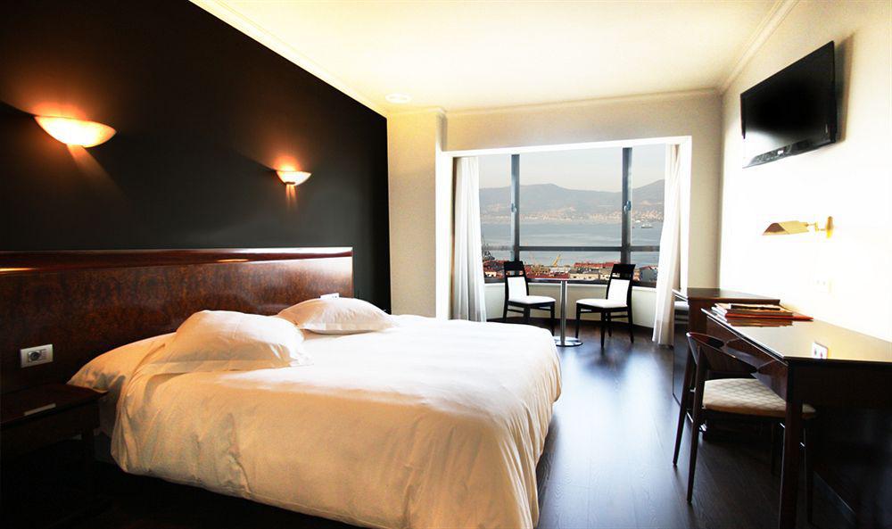 Occidental Vigo Hotel Room photo